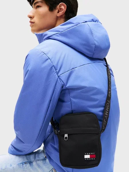Сумка Tommy Jeans черная