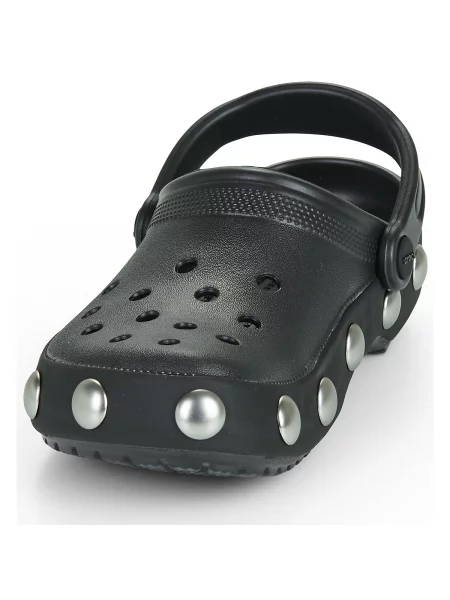 Szegecses klasszikus félcipő Crocs fekete