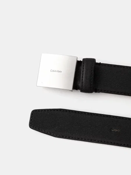 Calvin Klein Usnjen pas črna