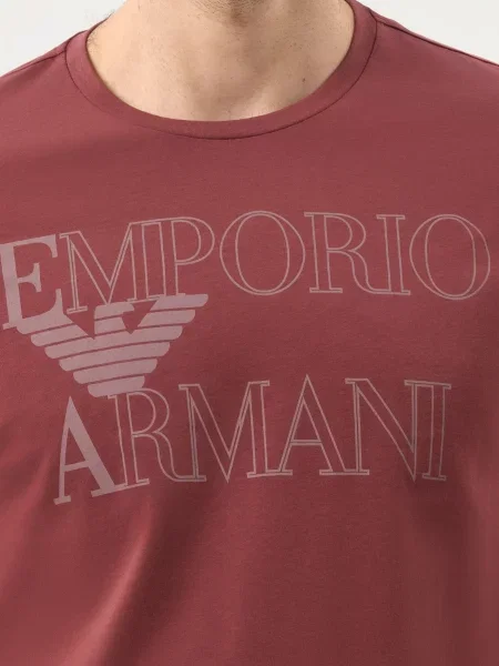 Футболка Emporio Armani красная