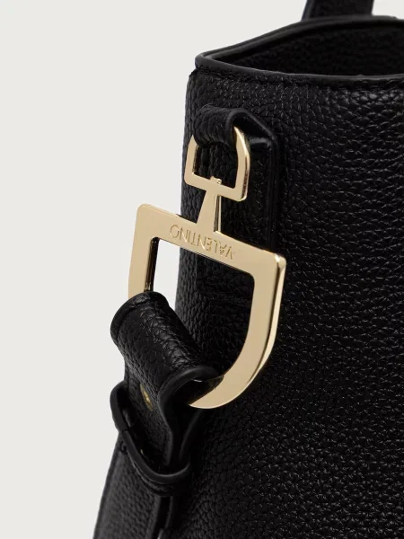 Кожаная сумка шоппер Valentino Bags