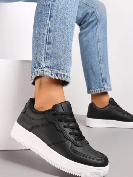 Sneakerși Inny cu șireturi chunky negru