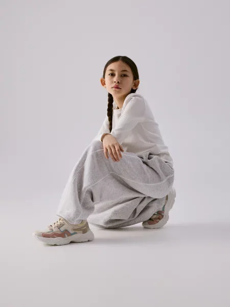 Reserved Утеплені спортивні штани світло-сірий сірі