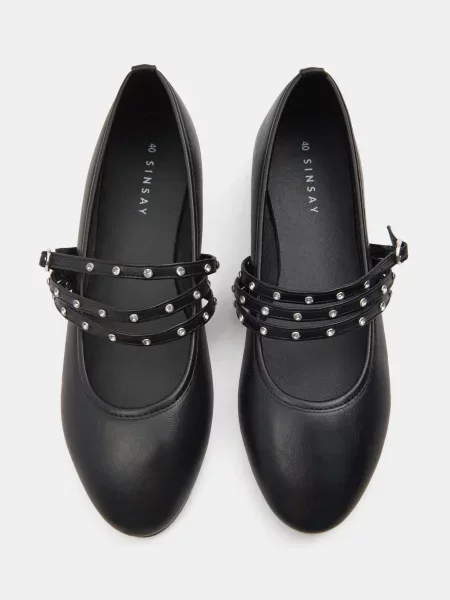 Кожаные балетки Sinsay черные