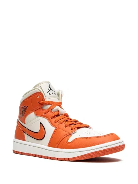 Sportbačiai Jordan Air Jordan 1 oranžinė
