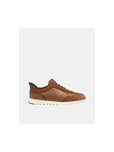 Pantofi Geox maro