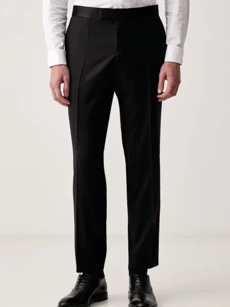 BOSS pantaloni slim fit pentru bărbați din lână negru