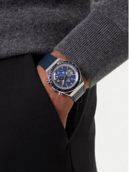 Karóra Timex Q Diver Inspired Chronograph sötétkék