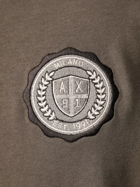 Armani Exchange лонгслів