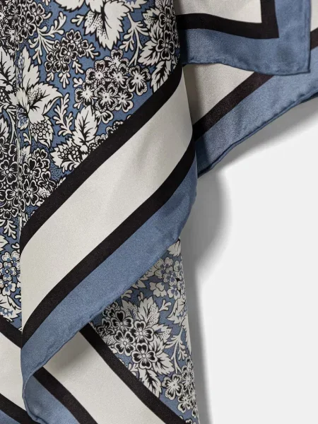 Шелковый путешествовать платок Weekend Max Mara