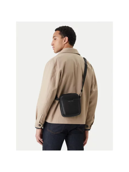 Saszetka Armani Exchange czarna