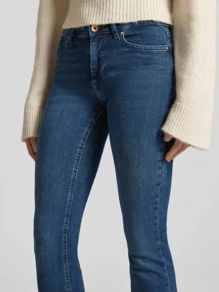Jeansy z poszerzaną nogawką i 5 model ‘ONLBLUSH’ Only niebieskie