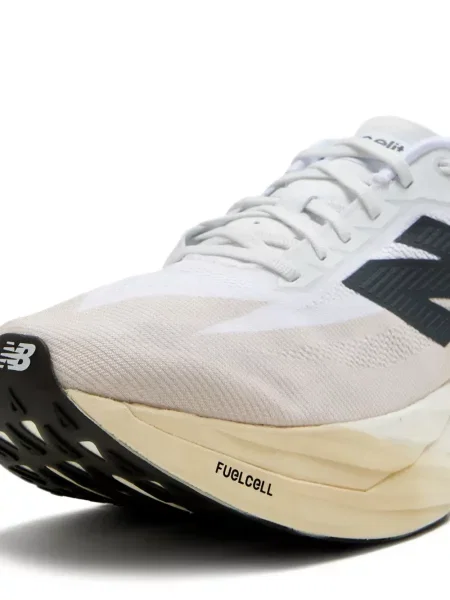 Sneakerși New Balance 530 cu șireturi din dantelă alb