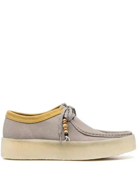 Pantofi derby Clarks Originals cu șireturi din piele de căprioară gri