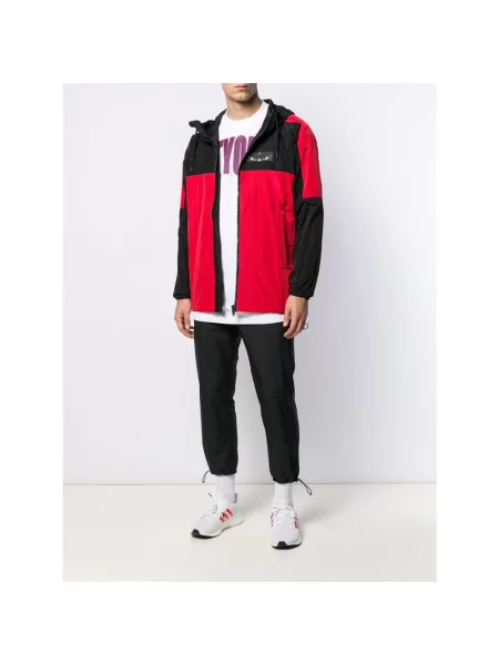 Kurtka Marcelo Burlon z naszywkami czerwona