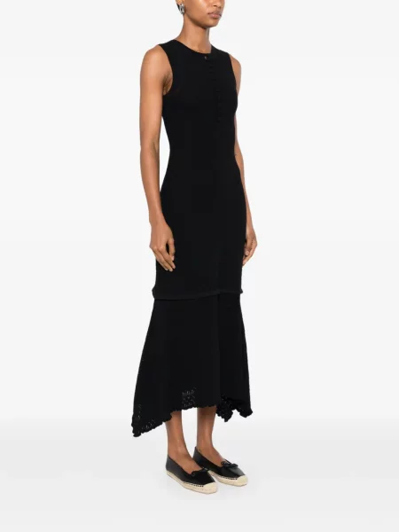 Rochie Sandro tricotate cu volane negru