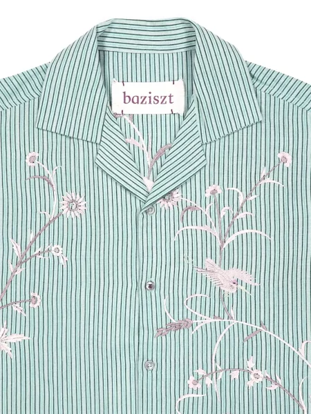 Риза Baziszt на райета синьо