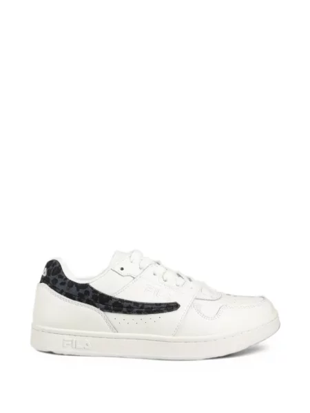 Sneakerși Fila cu șireturi din dantelă alb