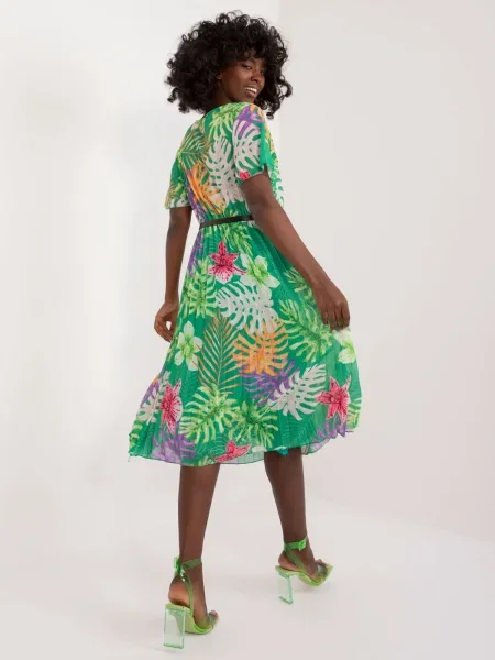 Rochie Fashionhunters plisată de costum verde