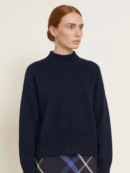 Milano Italy Sweter blau granatowy