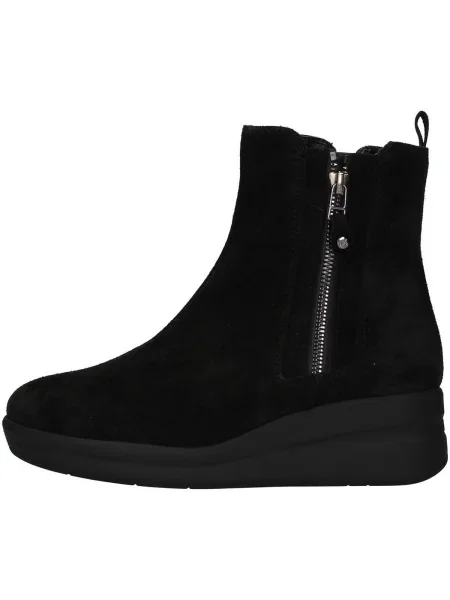 Botine Melluso