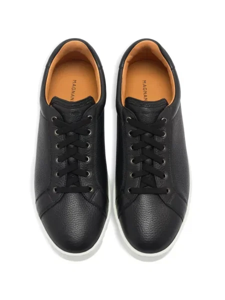 Sneakerși Magnanni din piele negru