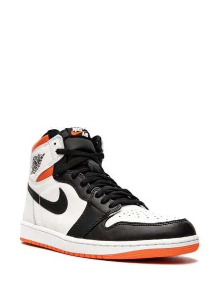 Retro stiliaus sportbačiai Jordan Air Jordan 1 geltona