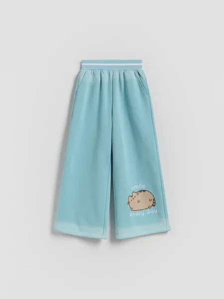 Reserved Široké kalhoty Pusheen bleděmodrá