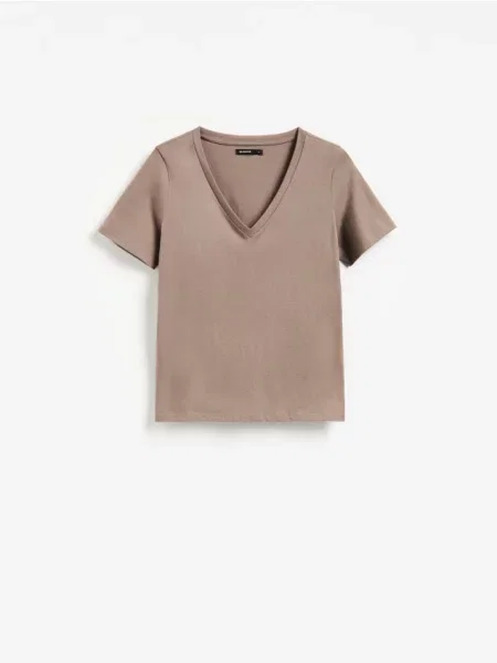 Reserved Tricou din maro