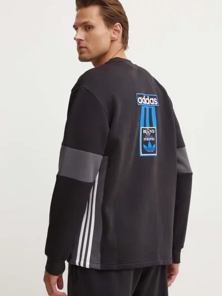 Суитчър Adidas Originals с апликация черно
