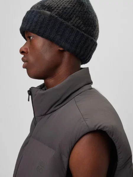 Вовняна шапка Hugo сіра