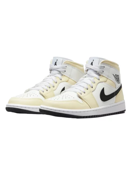 Členkové topánky Nike biela