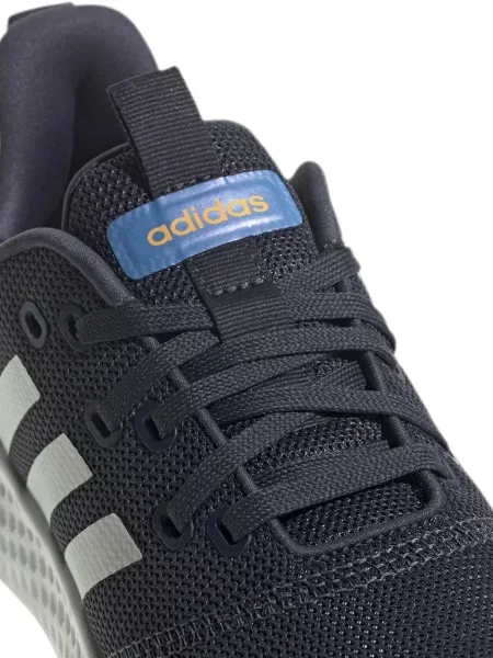 Pruhované trekkingové lněné tenisky Adidas UltraBoost šedé