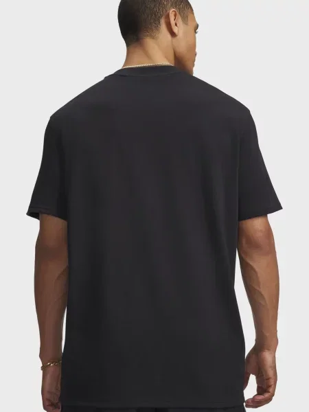 Спортивна футболка Under Armour чорна
