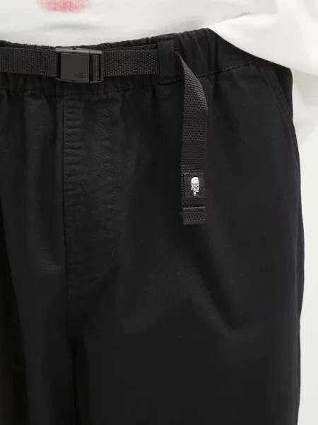 Брюки The North Face с поясом черные