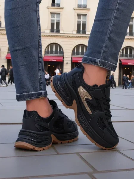 Sneakerși Resti negru