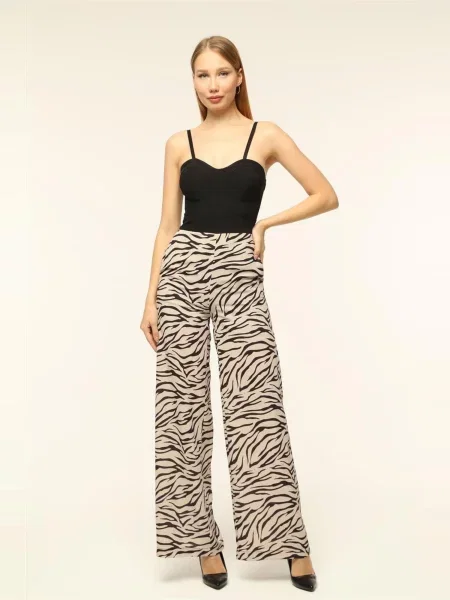 HOME STORE Halenkové body písková černá
