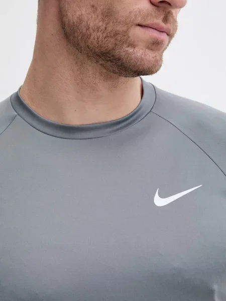 Nike футболка для плавання