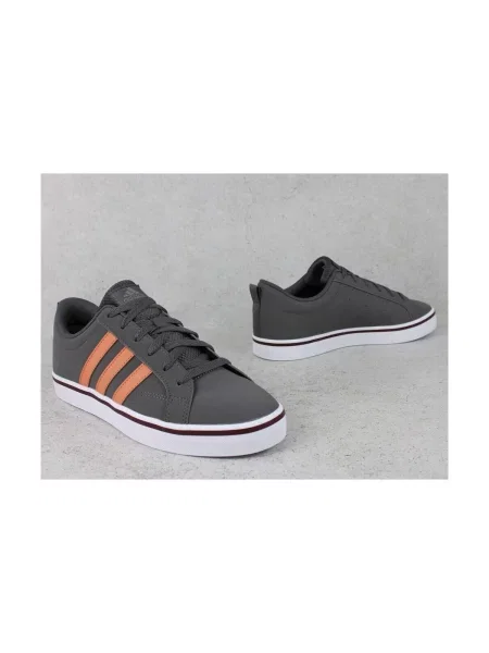Pantofi Adidas