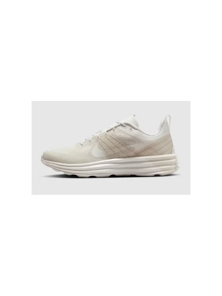 Pantofi Nike bej