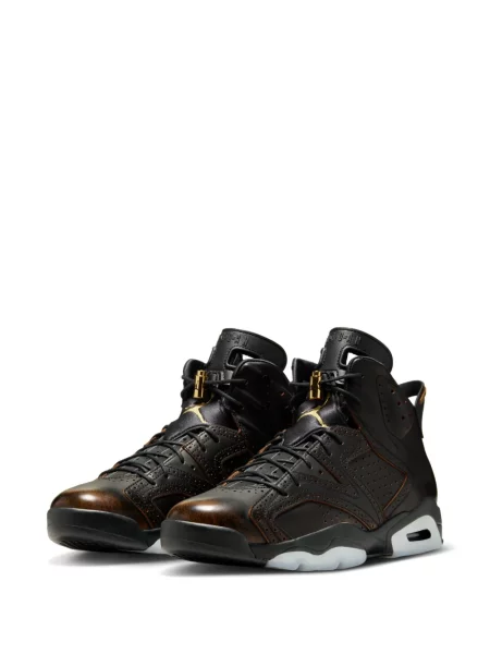 Sneakerși Jordan retro negru