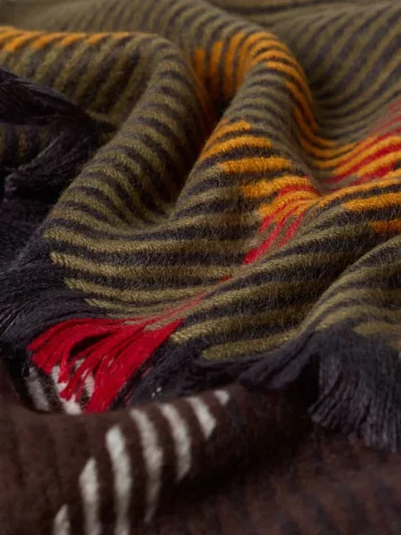Szal z naszywką z logo model BLAIR TARTAN' Barbour brązowa