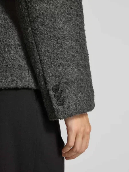 Kurtka wełniana o kroju regular fit z dwurzędową listwą guzikową model ‘ALMA’ Selected Femme