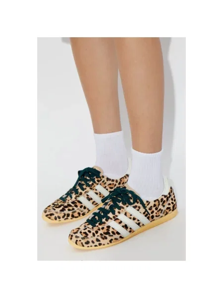 Sneakersy Adidas Originals skórzane beżowe