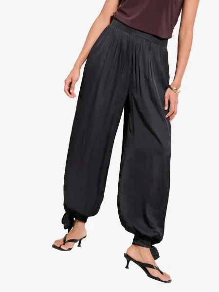 Friends Like These Pantaloni negru