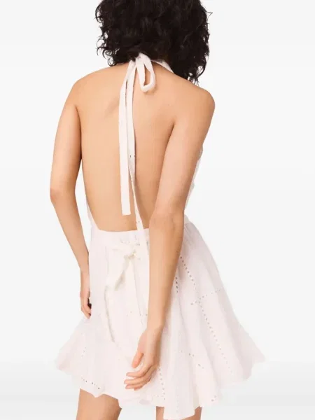 Rochie Maje cu spatele deschis de costum alb