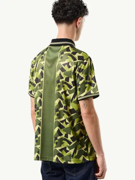 Футболка Weekend Offender зеленая