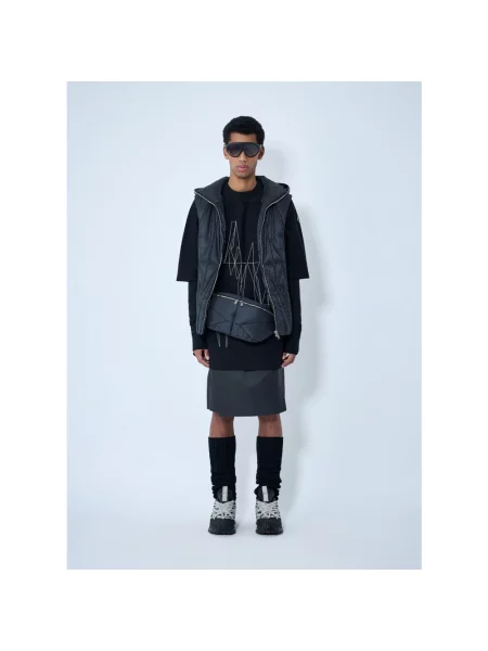 Kamizelka Moncler z kapturem czarna