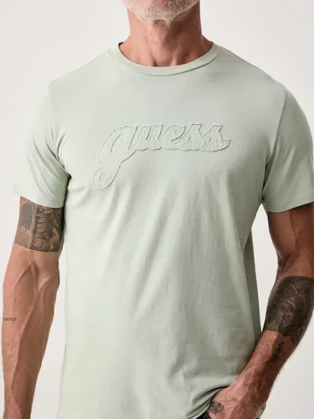 Футболка Guess