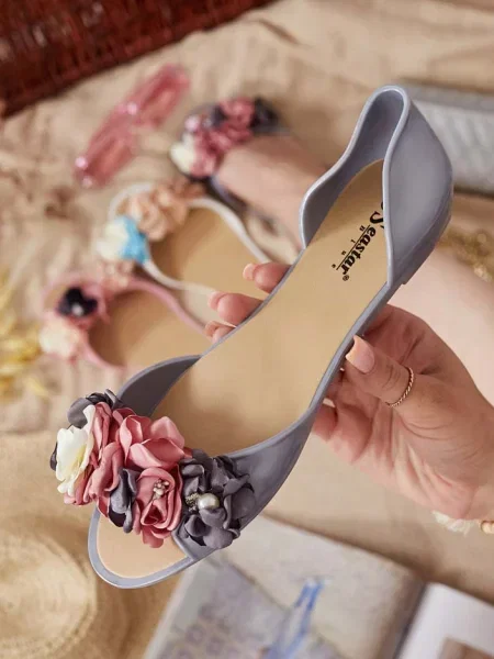 Balerinke Resti s cvetličnim vzorcem siva